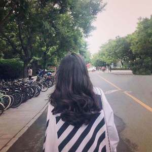 国产成a人亚洲精v品无码
